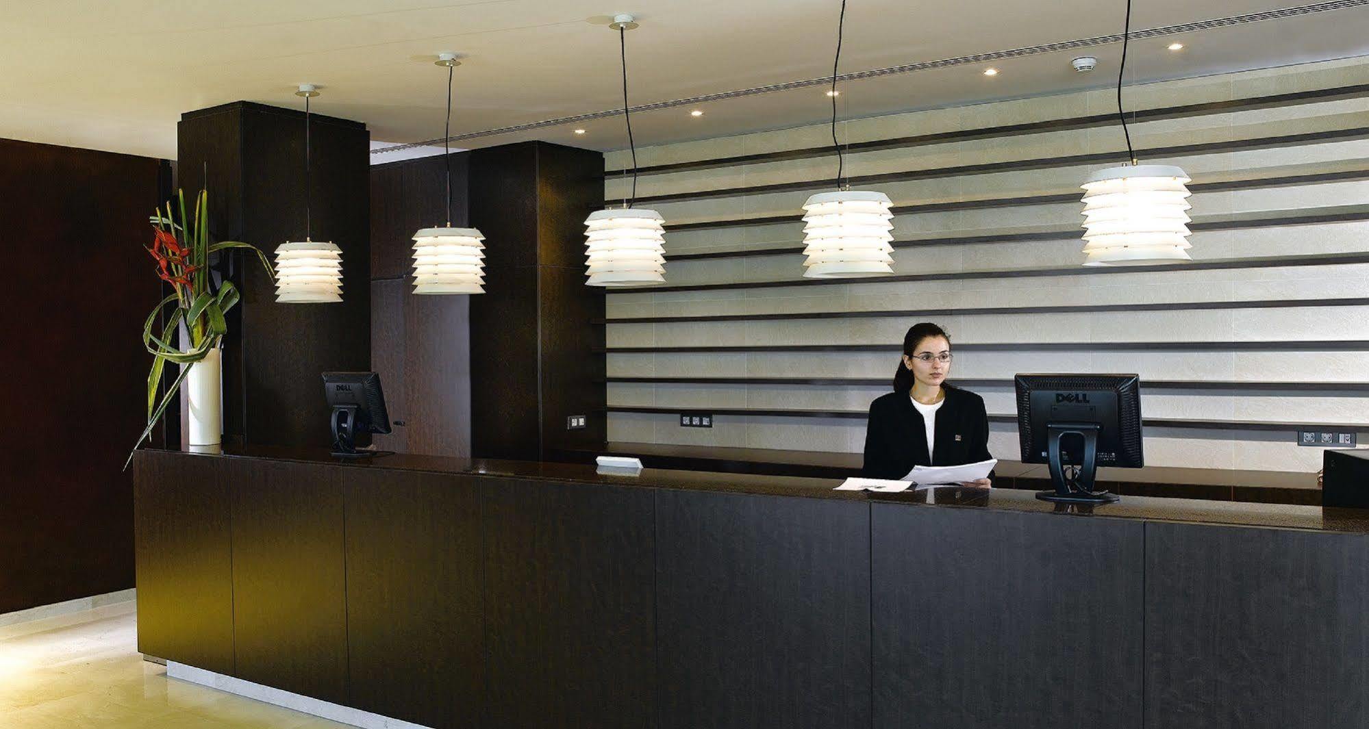 Sercotel Sant Boi Sant Boi de Llobregat Exterior photo